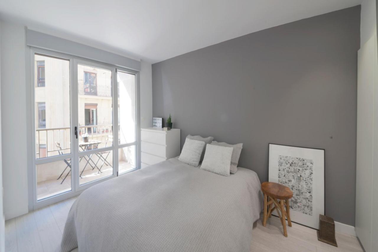 Apartamento Junto A La Playa Saint-Sébastien Extérieur photo